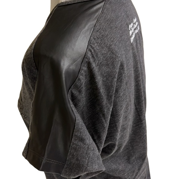 Harley-davidson V-neck women’s short sleeve t-shirt, size S - Picture 5 of 8